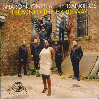 Sharon Jones And The Dap-Kings - I Learned The Hard Way